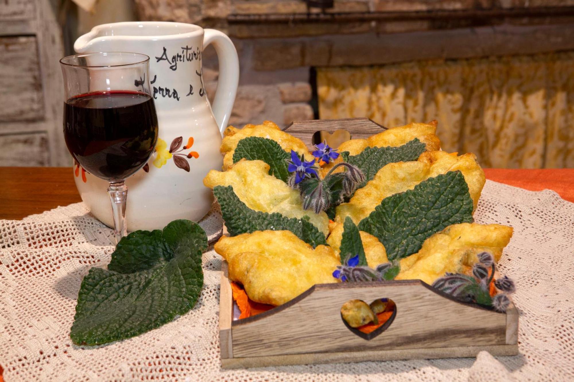 Campodipietra Agriturismo Terra E Sapori מראה חיצוני תמונה